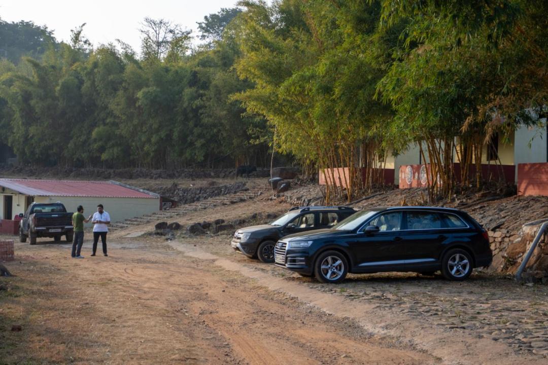 Photo of Others in Ninnimamidi