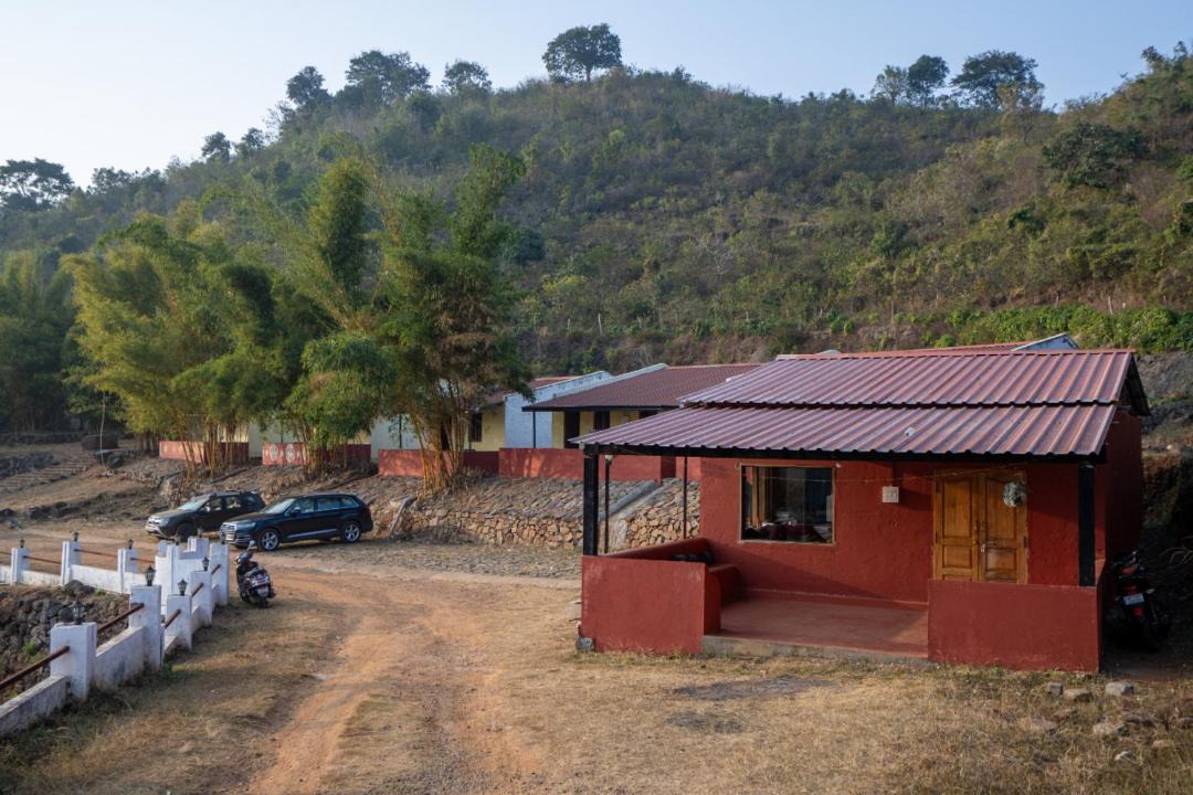 Photo of Others in Ninnimamidi