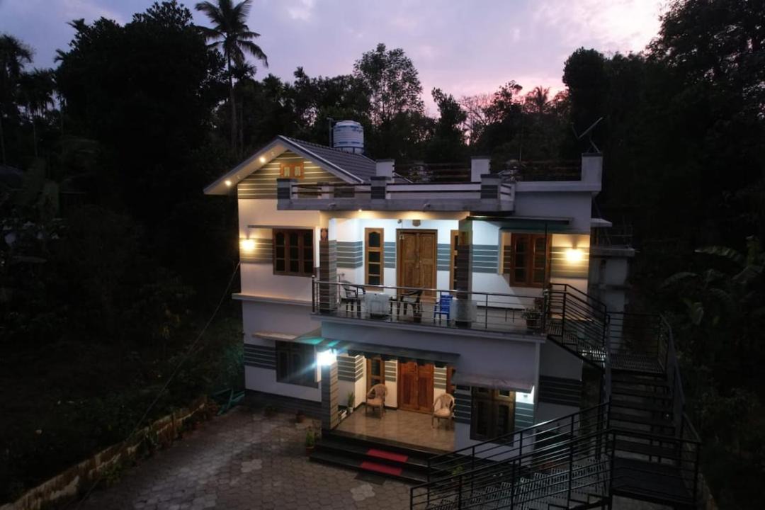 Photo of Others in Koodothummal