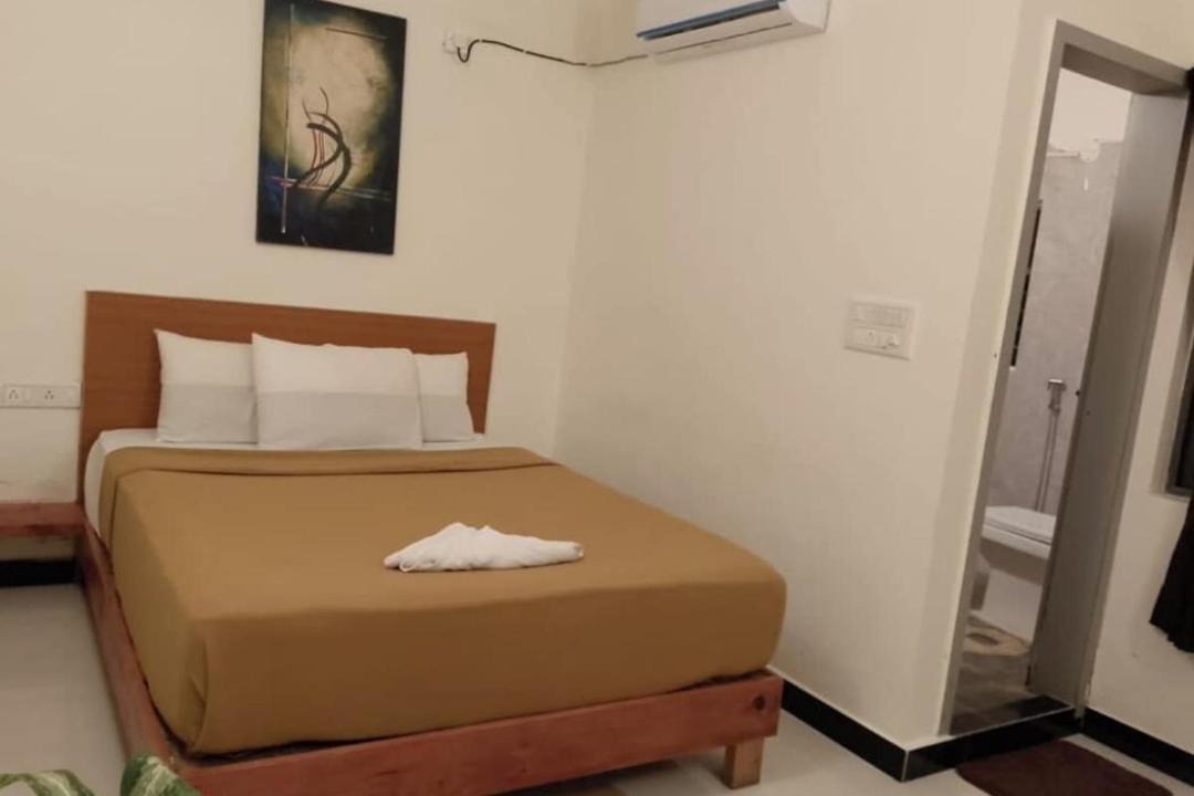 Photo of Bedroom in Nandi Hills