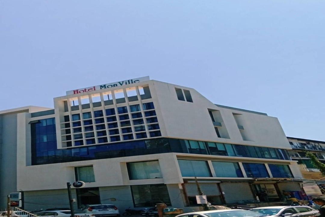 Photo of Buildings in Vadodara