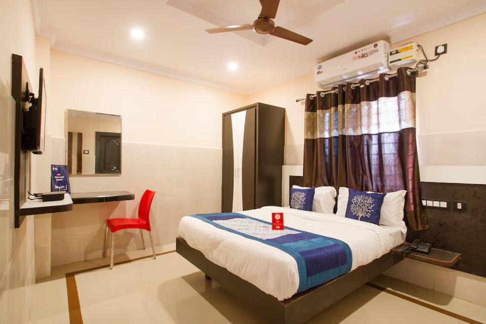 Photo of Bedroom in Kukatpally Housing Board Colony