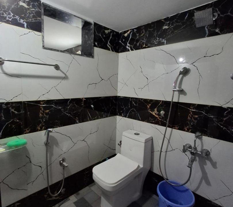 Photo of Bathroom in Redi