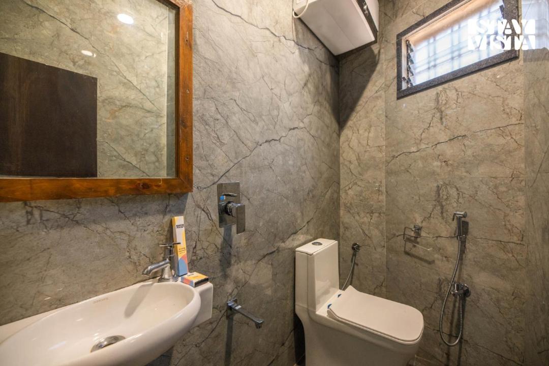 Photo of Others in Bedla