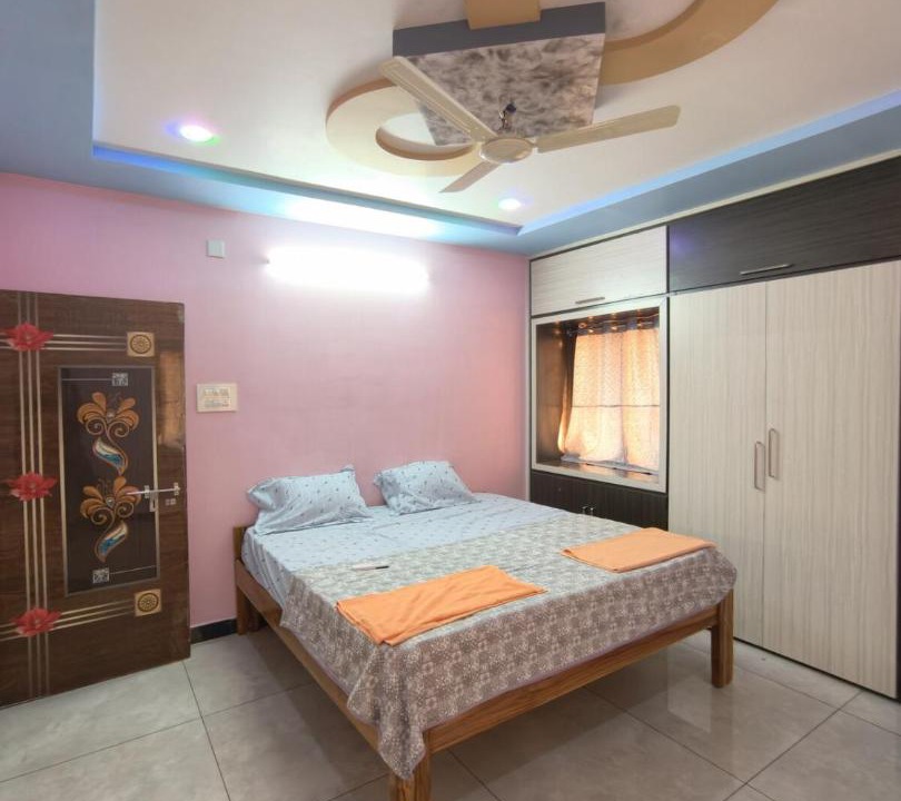 Photo of Bedroom in Kakinada