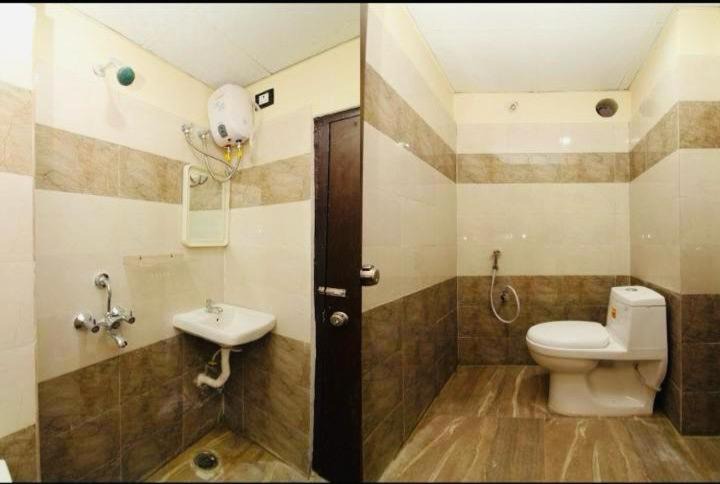 Photo of Bathroom in Kompally