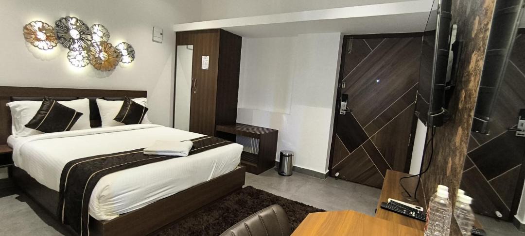 Photo of Bedroom in Kelambakkam