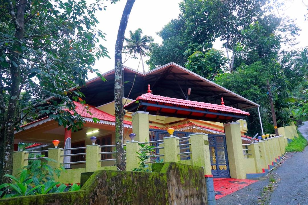 Photo of Others in Rani