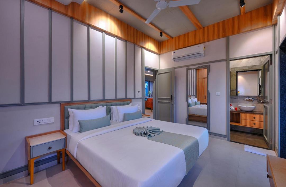 Photo of Bedroom in Sernabatim