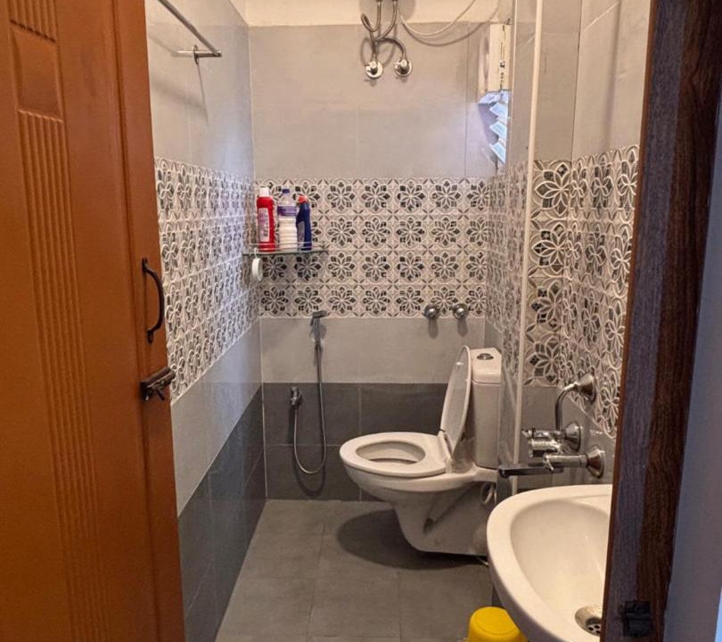 Photo of Bathroom in Saravanampatty