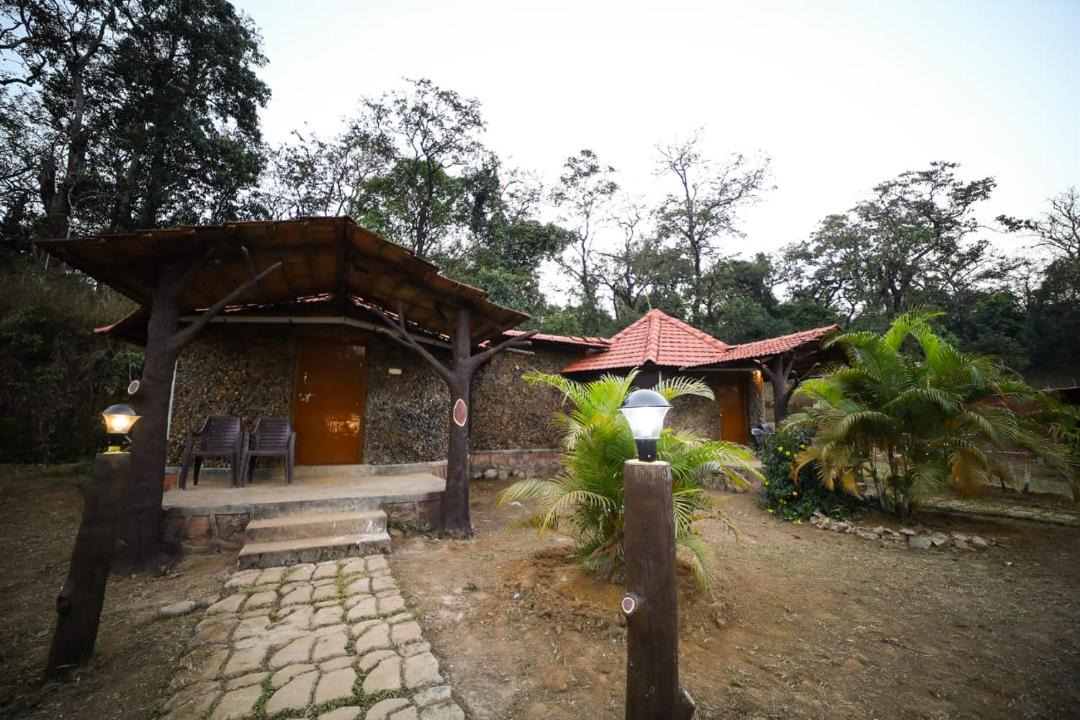 Photo of Others in Timbholi