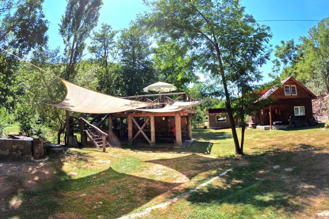 Photo of Others in Mehadica