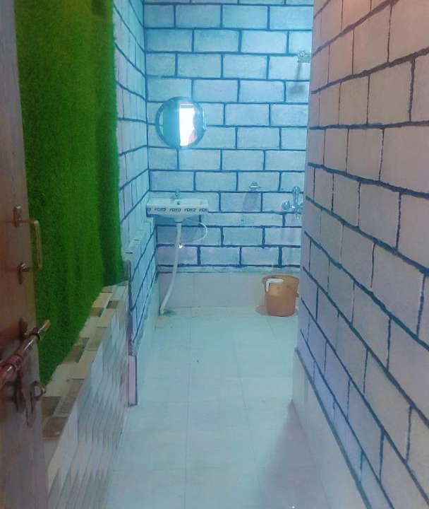 Photo of Bathroom in Ooty