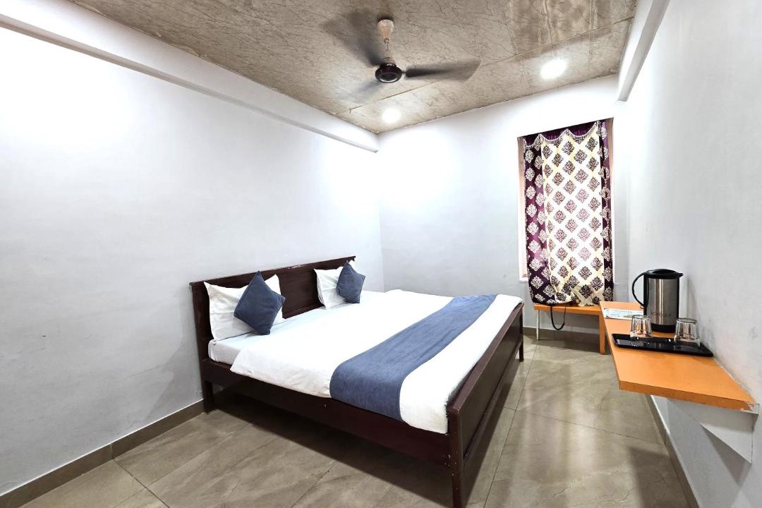 Photo of Bedroom in Mount Abu