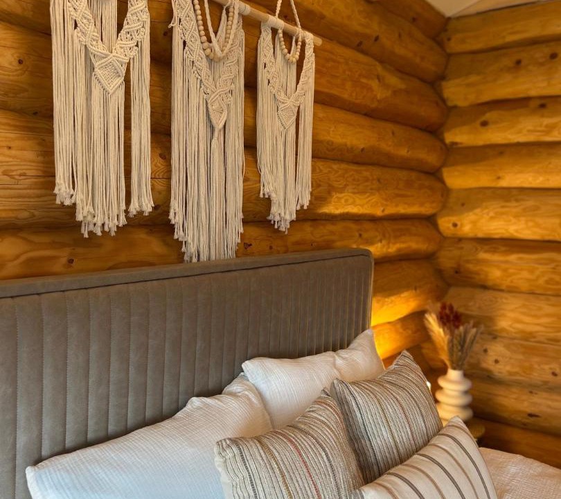 Photo of Bedroom in Vulcan
