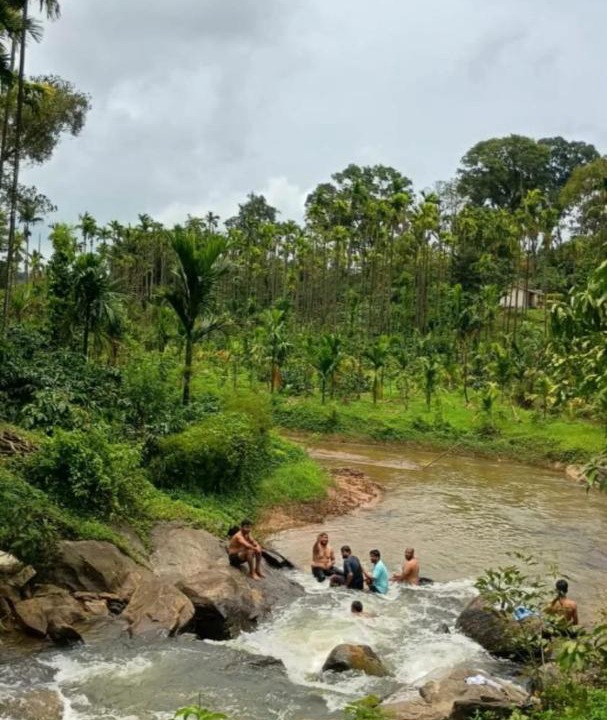 Photo of Others in Kaimane