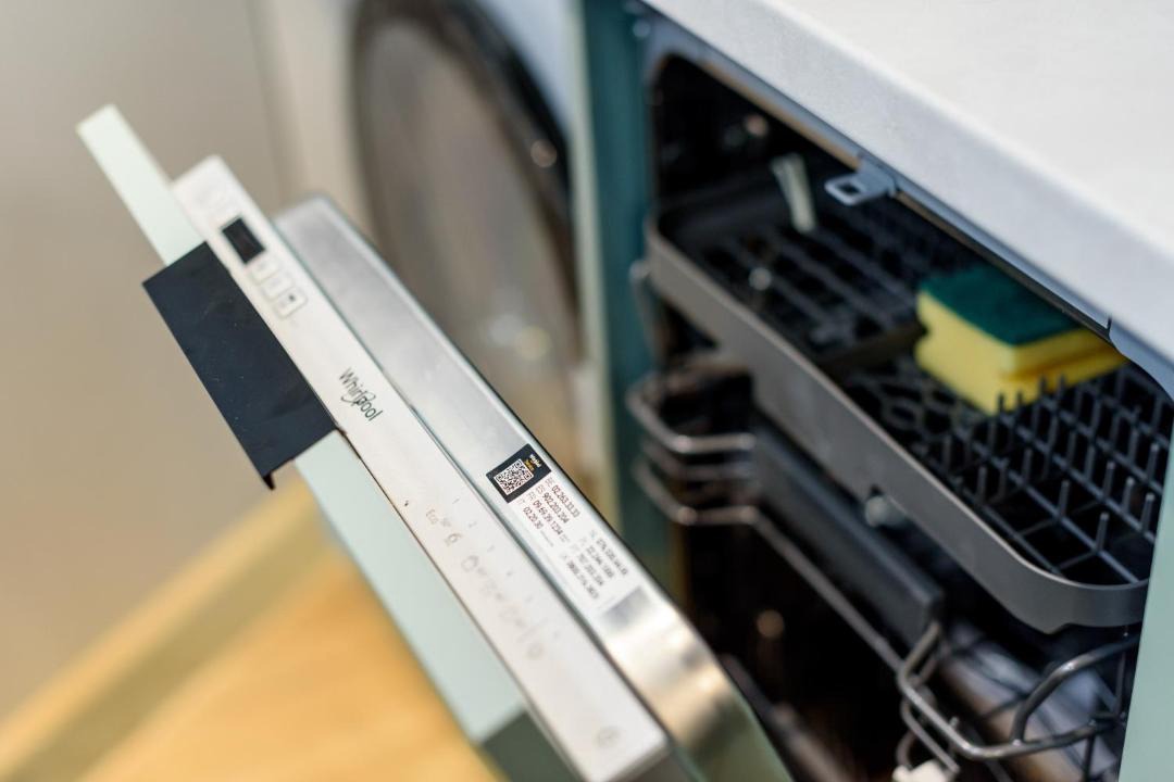 Photo of Others in Neptun