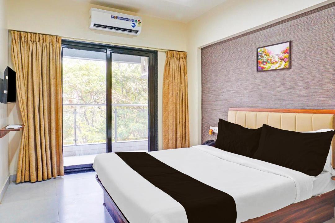 Photo of Bedroom in Hadapsar