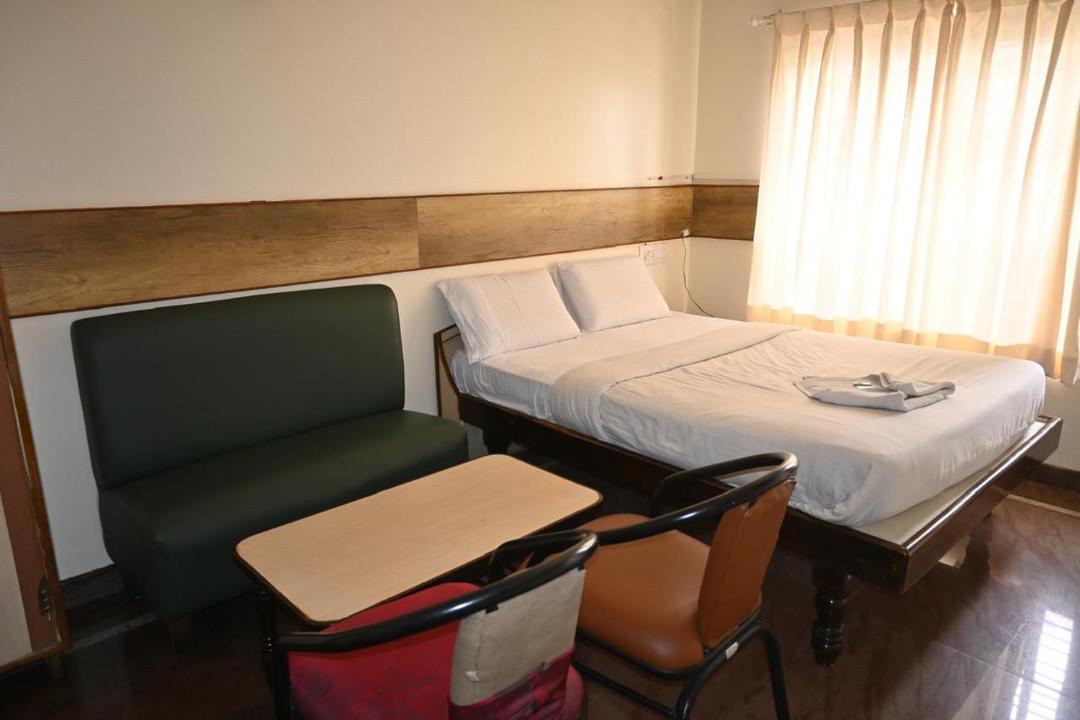 Photo of Bedroom in Rajajinagar
