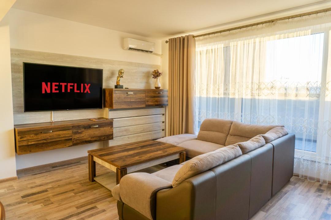 Photo of Livingroom in Tractorul