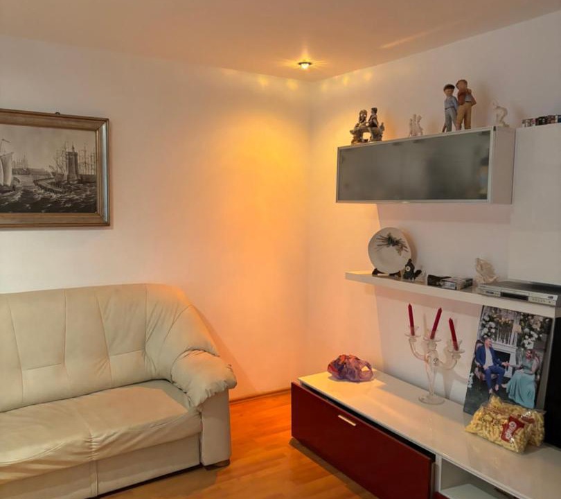 Photo of Livingroom in Pascani