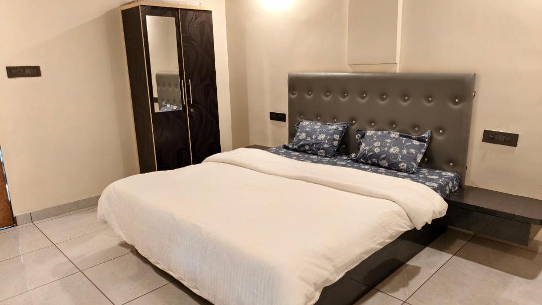 Photo of Bedroom in Mahabaleshwar
