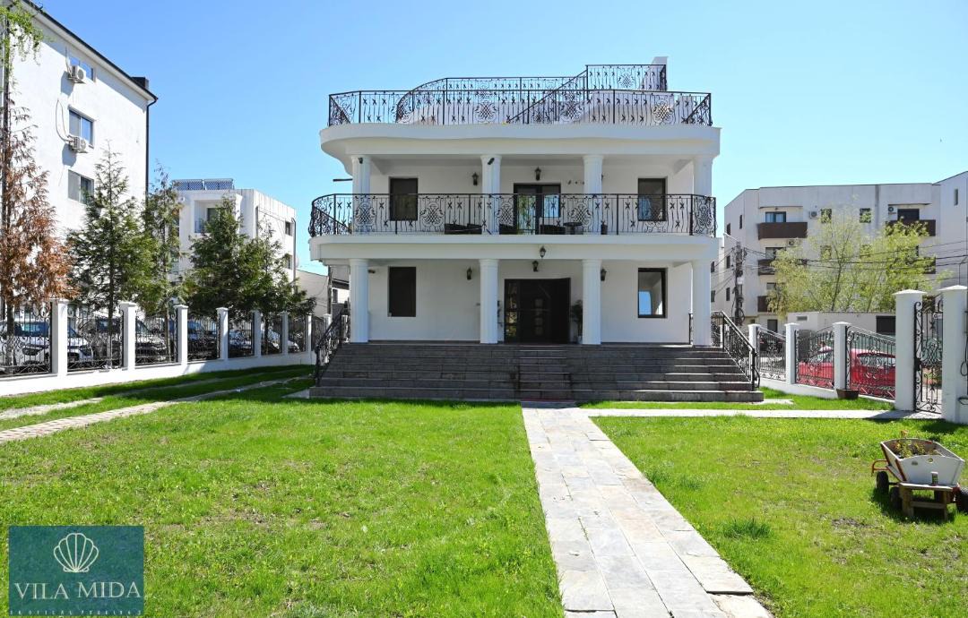 Photo of Others in Mamaia-Sat