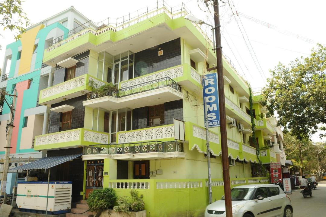 Photo of Buildings in Tiruvannamalai