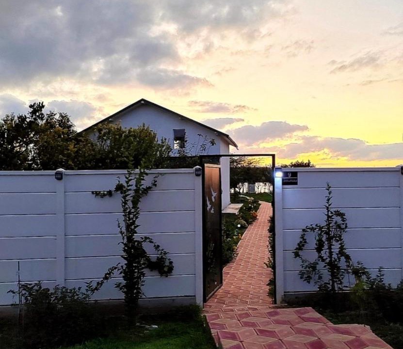 Photo of Others in Corbu