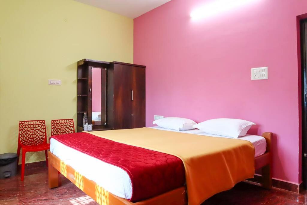 Photo of Bedroom in Yelagiri