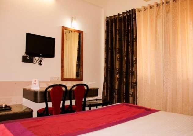 Photo of Bedroom in Adyar