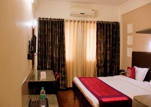 Photo of Bedroom in Adyar