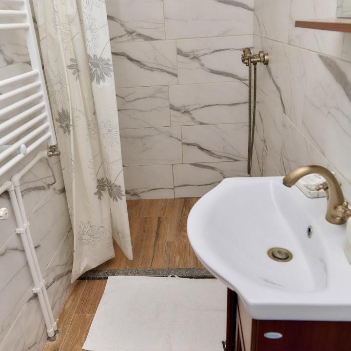 Photo of Bathroom in Nadlac