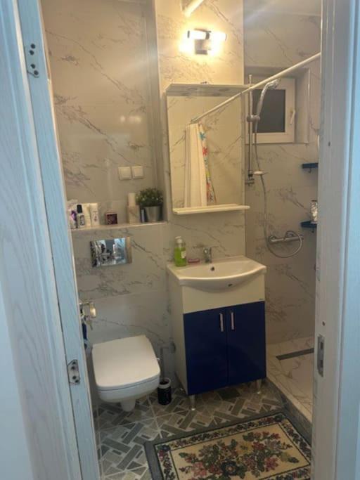 Photo of Bathroom in Cugir