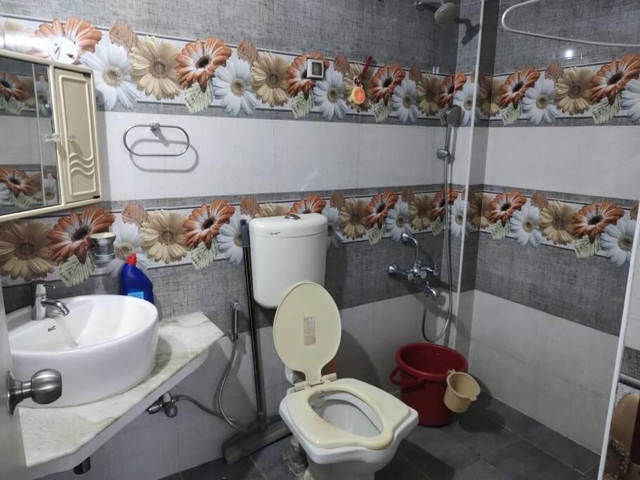 Photo of Bathroom in Kottakuppam