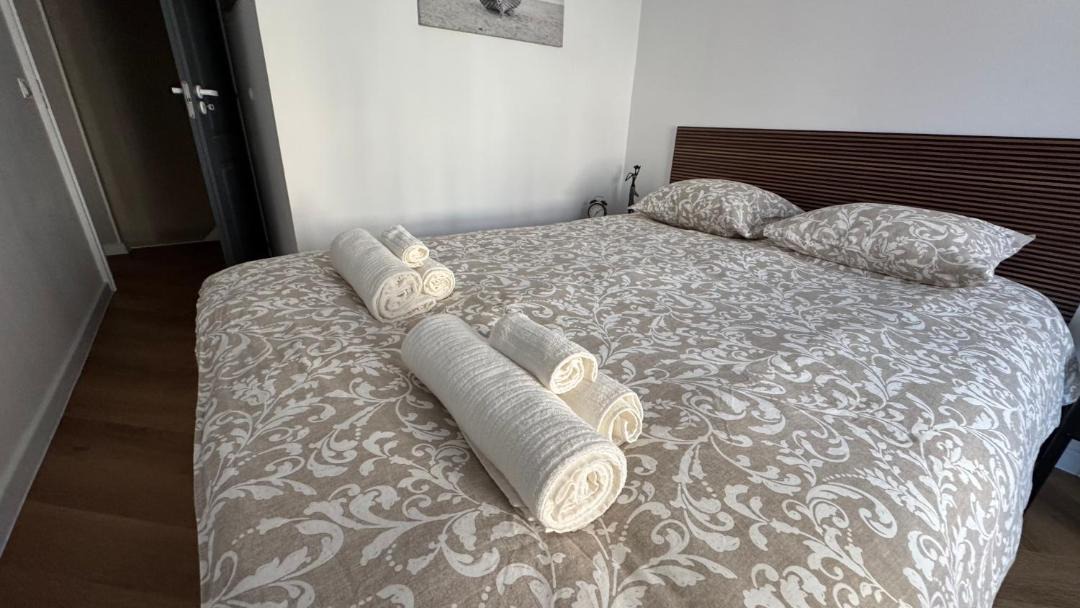 Photo of Bedroom in Sector 3