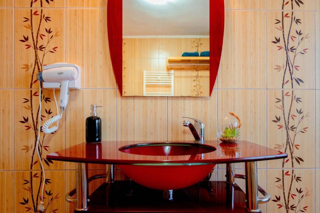 Photo of Bathroom in Novaci