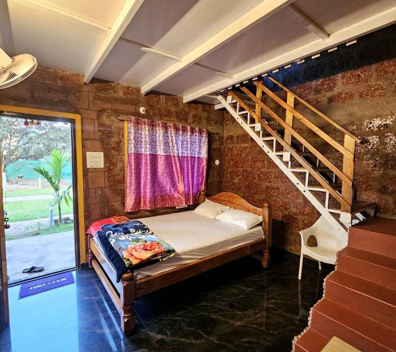Photo of Bedroom in Timbholi