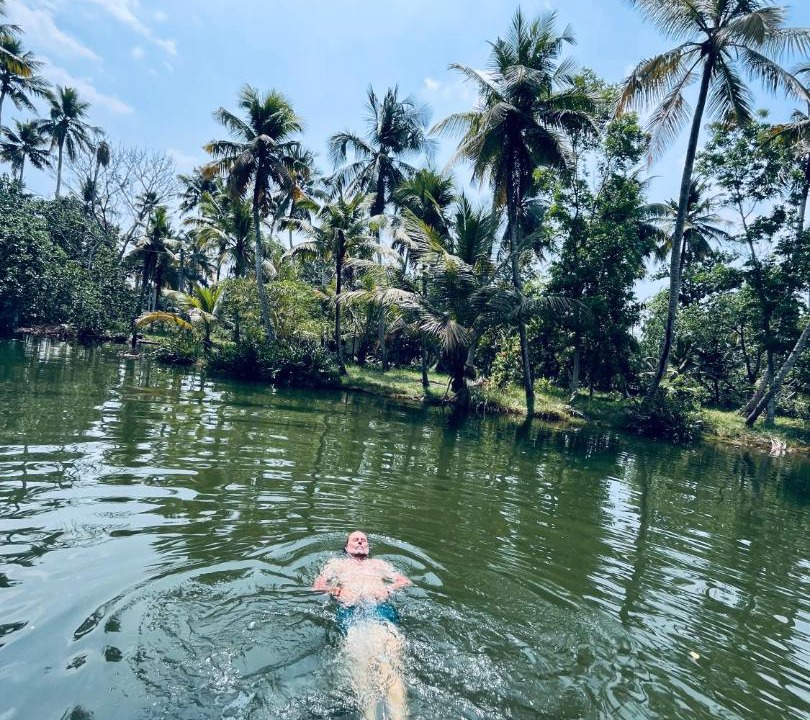 Photo of Others in Munroe Island