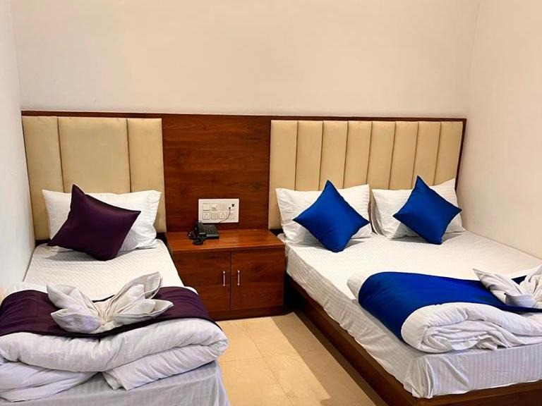 Photo of Bedroom in Adyar