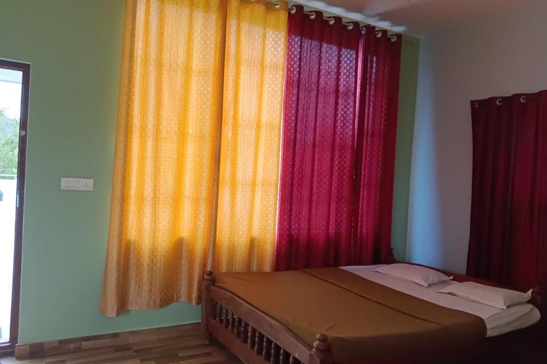 Photo of Bedroom in Huliyarahalli