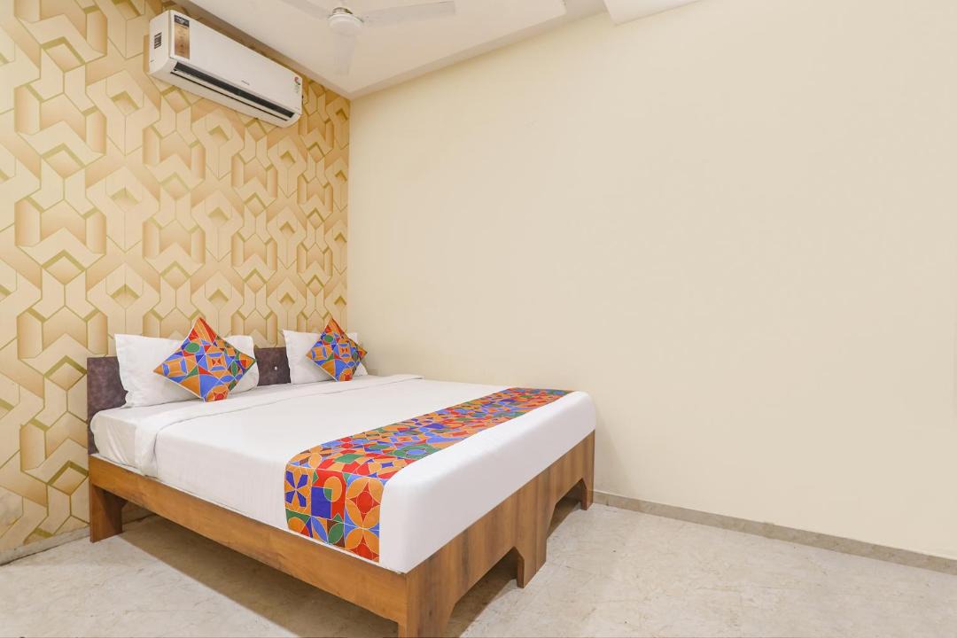 Photo of Bedroom in Hingana