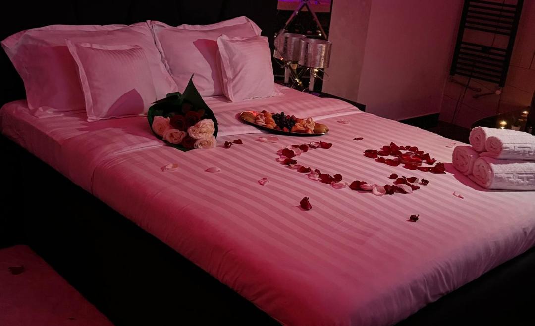 Photo of Bedroom in Sector 4