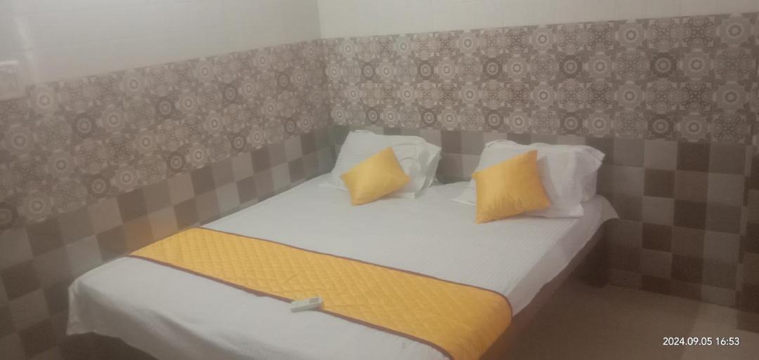 Photo of Bedroom in Velankanni