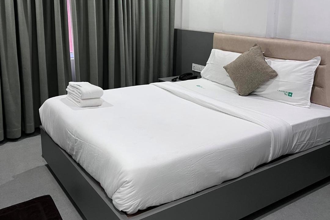 Photo of Bedroom in Thampanoor