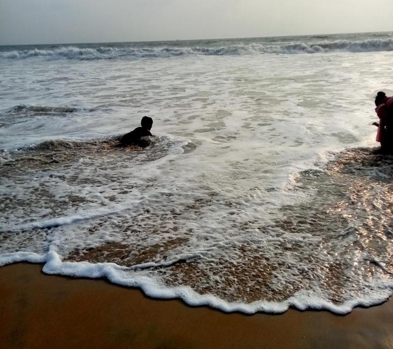Photo of Human In Picture in Saligrama