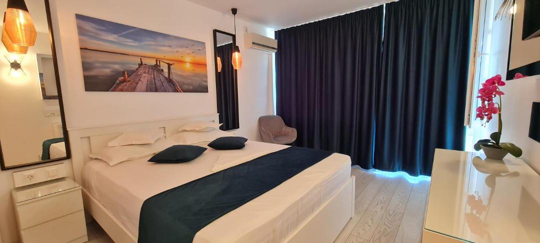 Photo of Bedroom in Venus