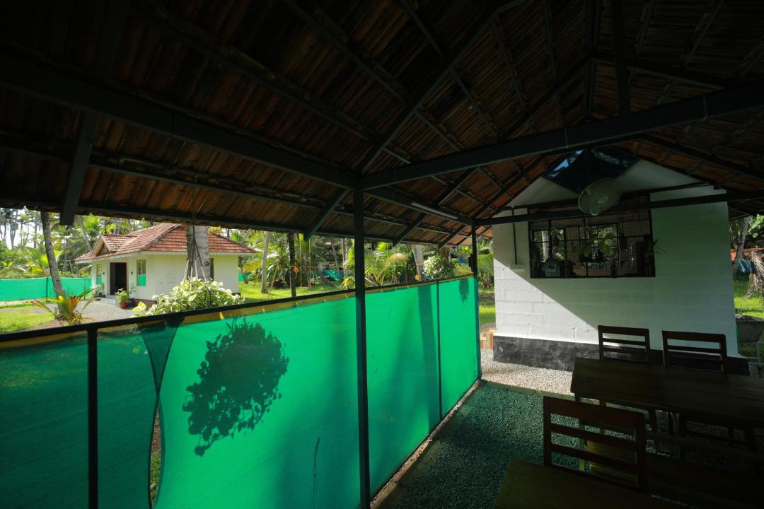 Photo of Others in Munroe Island