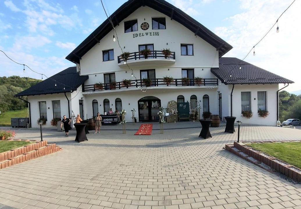 Photo of Others in Bogdan Voda