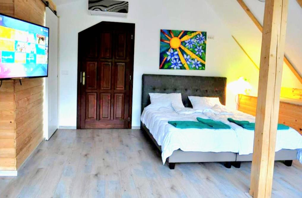 Photo of Bedroom in Zavoi